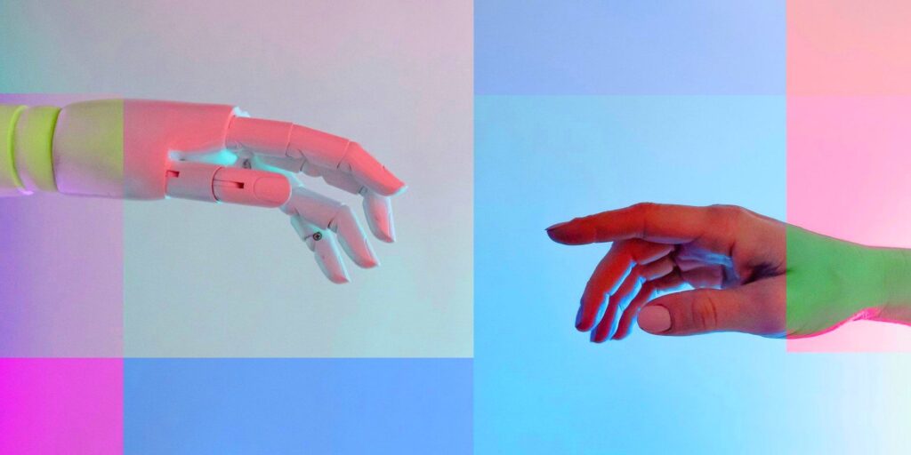 Está resuelto.  Una IA no puede registrar los derechos de autor de sus creaciones artísticas