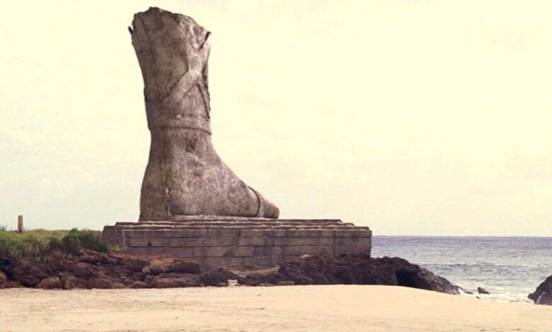 Estatua del pie de LOST: qué es y de dónde viene