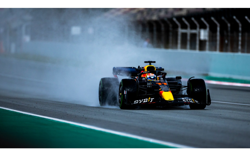 F1: Sergio Pérez, tercero durante la última práctica en Barcelona | Video