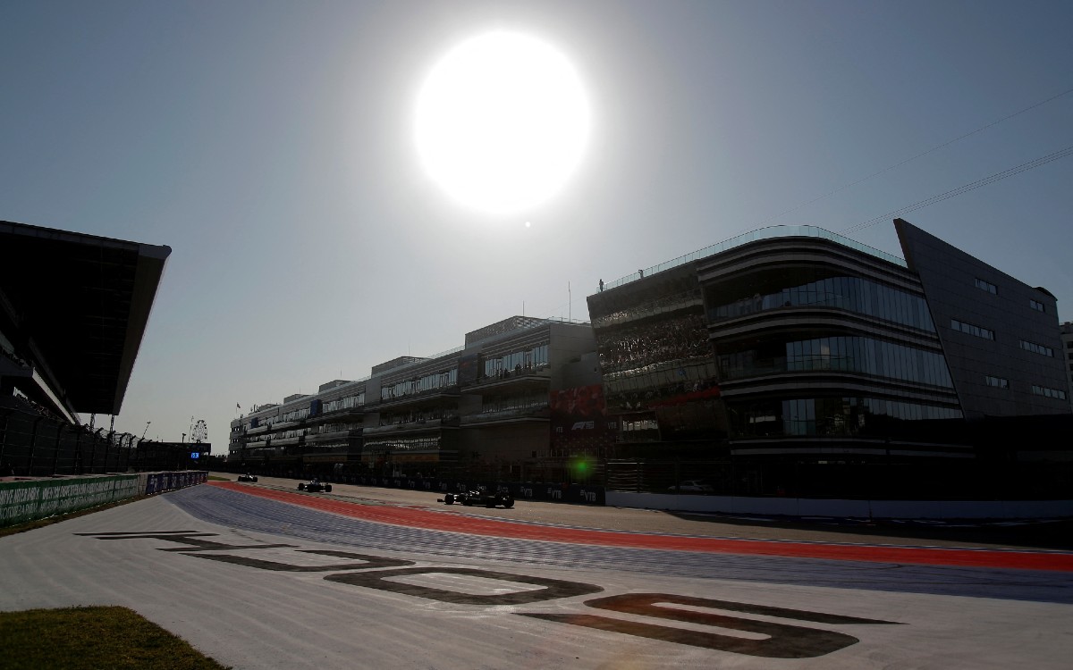 F1 cancela Gran Premio de Rusia 2022 tras la invasión a Ucrania; UEFA cambia final de la Champions League a París