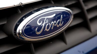 Ford adds Waze to its Sync 3 AppLink for iOS users