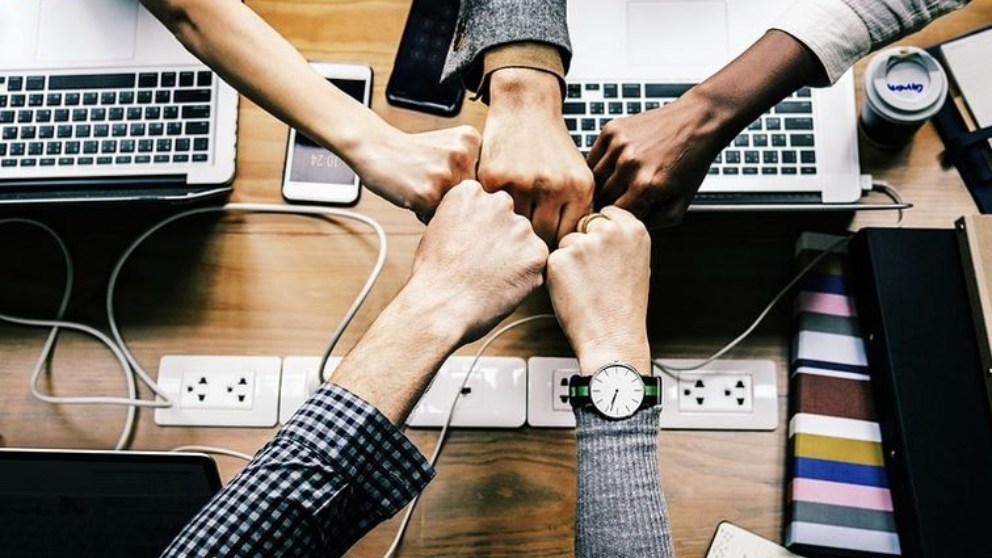 Frases sobre socializar