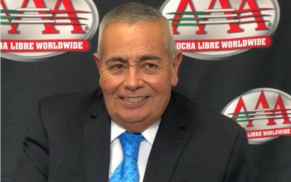 Hospitalizan a Arturo 'El Rudo' Rivera; solicitan donadores de sangre