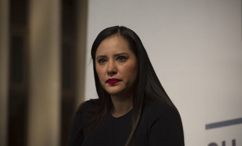 Investigan a Sandra Cuevas por privar de la libertad a dos policías