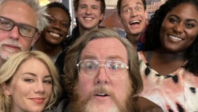 James Gunn celebra el BD de Steve Agee con GOTG, Suicide Squad y Peacemaker Imágenes de BTS