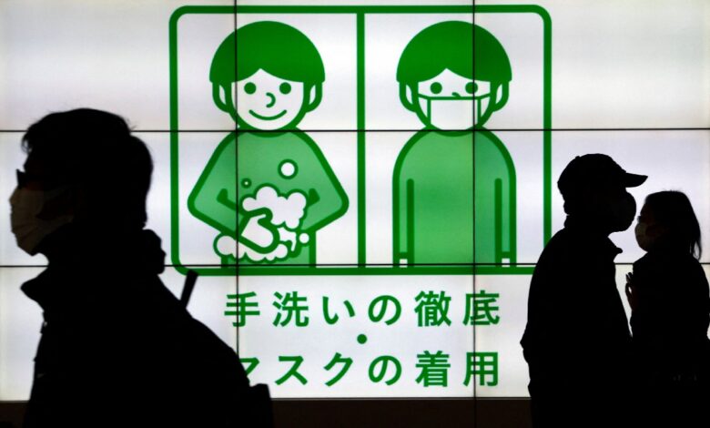 Japón amplía tres semanas más las restricciones por Covid para 13 regiones