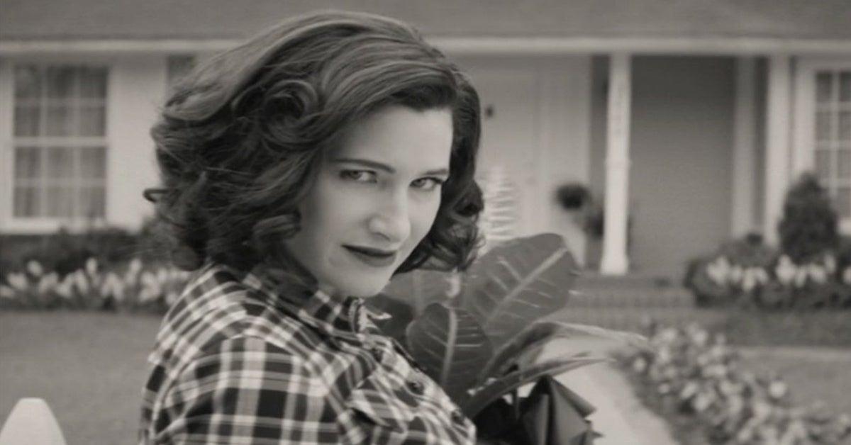 Kathryn Hahn se burla de grandes cosas para el spin-off de WandaVision