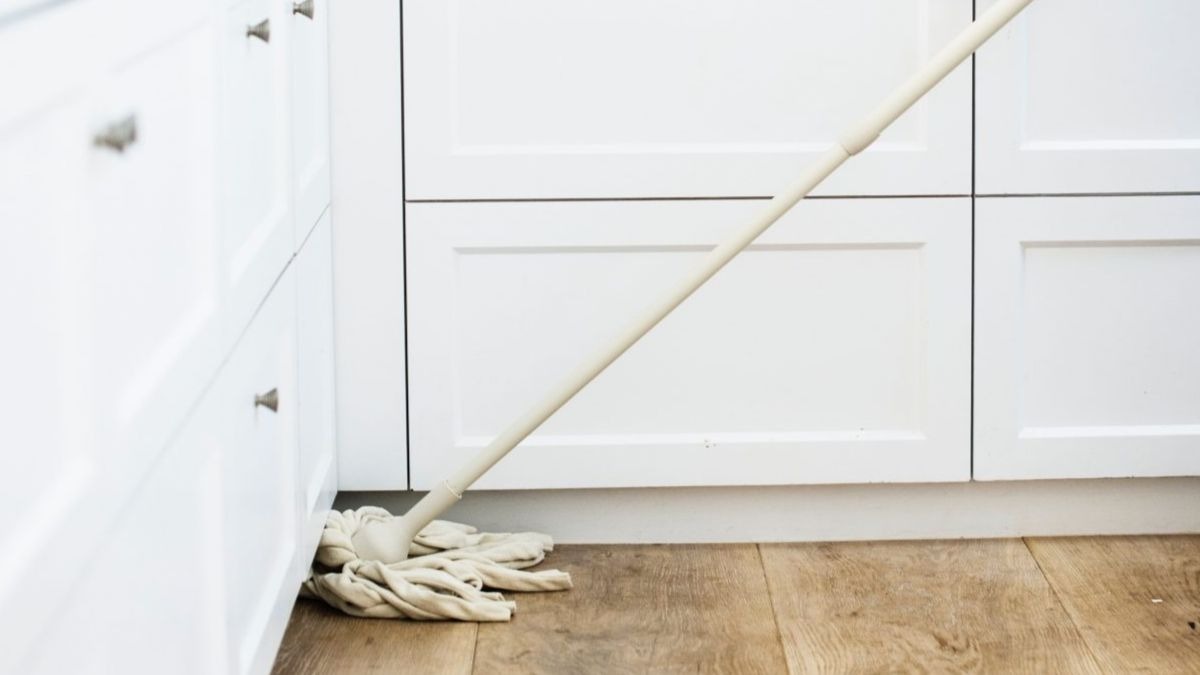 La OCU nos enseña cómo limpiar y desinfectar la casa por el coronavirus