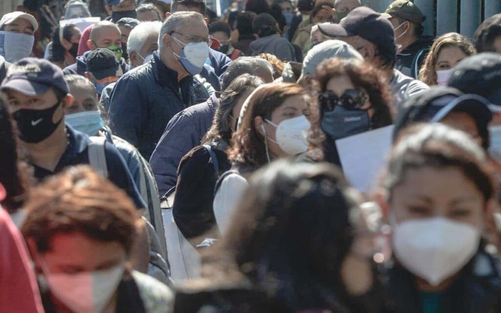 La OMS insiste en que se puede controlar la pandemia de Covid-19 en 2022