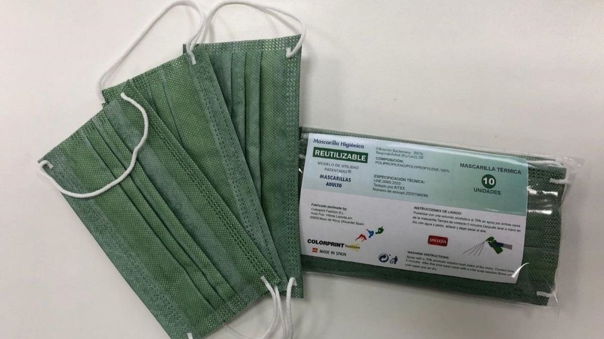 La mascarilla que cambia de color cuando la persona tiene fiebre