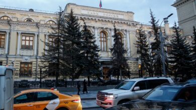 'Manotazo' de EU a Rusia: prohíbe operar al Banco Central ruso y congela sus activos en dólares