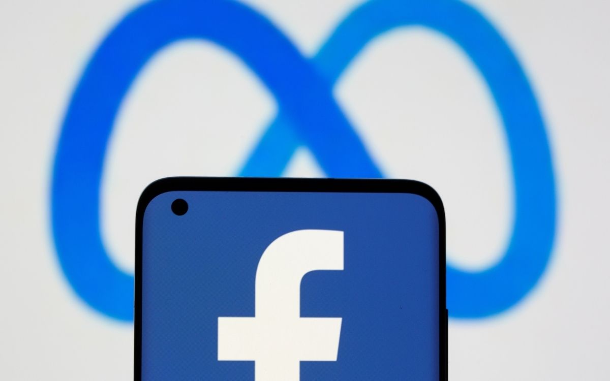 Meta, matriz de Facebook, pierde una cuarta parte de su valor en Wall Street