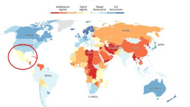 México cae en el índice de democracia de The Economist