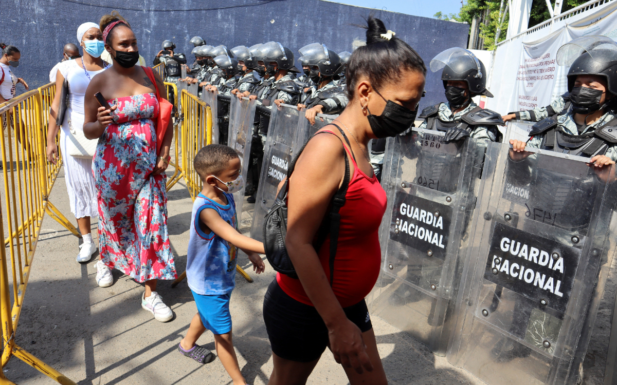 México debe ir más allá de la detención y asilo de migrantes: ACNUR