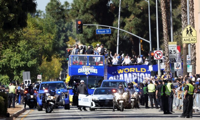 NFL: Desfilan los campeones Carneros por Los Ángeles | Video