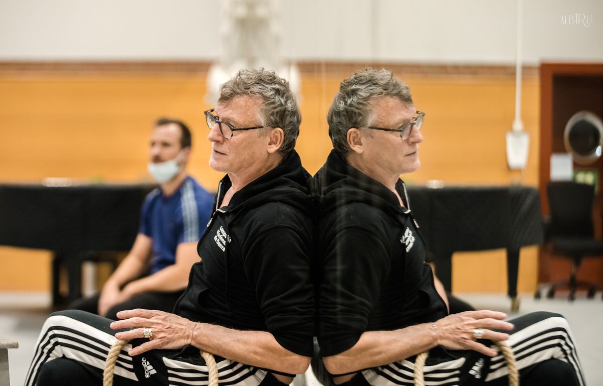 Nacho Duato: “La Compañía Nacional de Danza de hoy es distinta de la que dejé, pero estoy contento de volver”