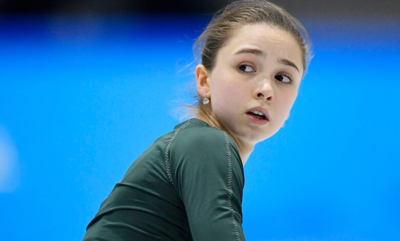 Oficial: Kamila Valieva reprobó antidoping navideño, peligra su papel en Beijing 2022