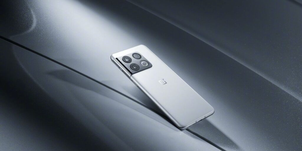 OnePlus 10 Pro obtiene el color Panda White, pero aún no puede comprarlo en los EE. UU.