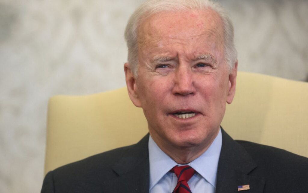 Para contrarrestar a Rusia, Biden envía 3 mil soldados al este de Europa