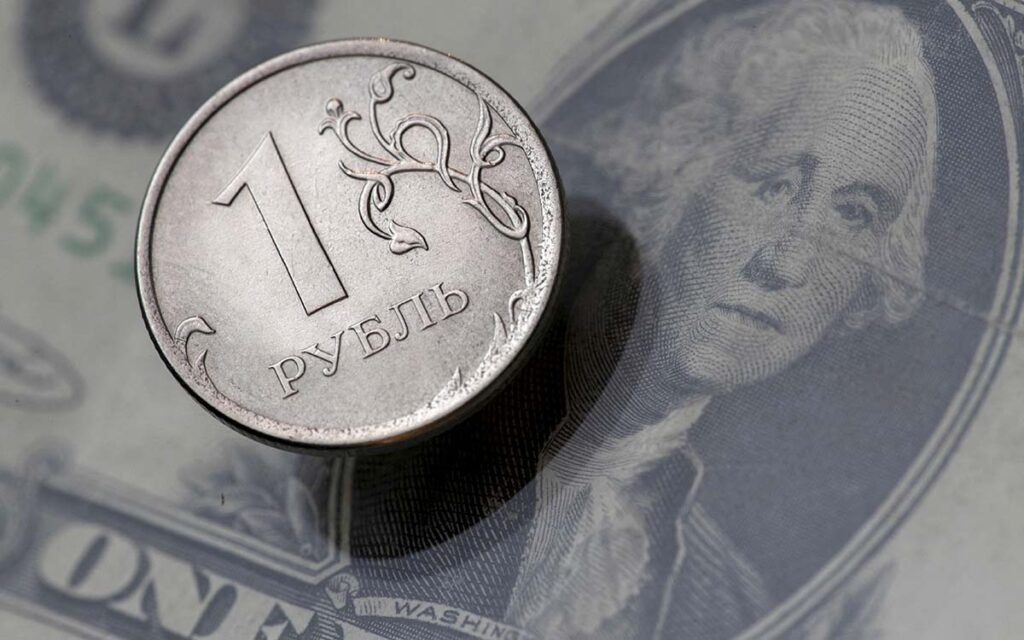 Primeras sanciones económicas a Rusia tendrán mínimo impacto, coinciden especialistas