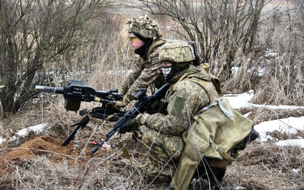 Putin lanza ejercicios nucleares mientras EU dice que Rusia está lista para invadir Ucrania