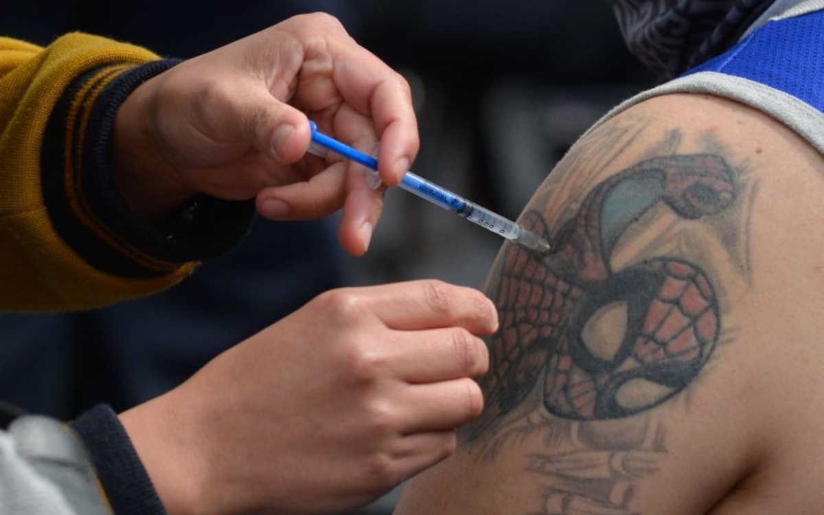 Refuerzo para personas de 30 a 39 años, a partir del 14 de febrero en la CDMX