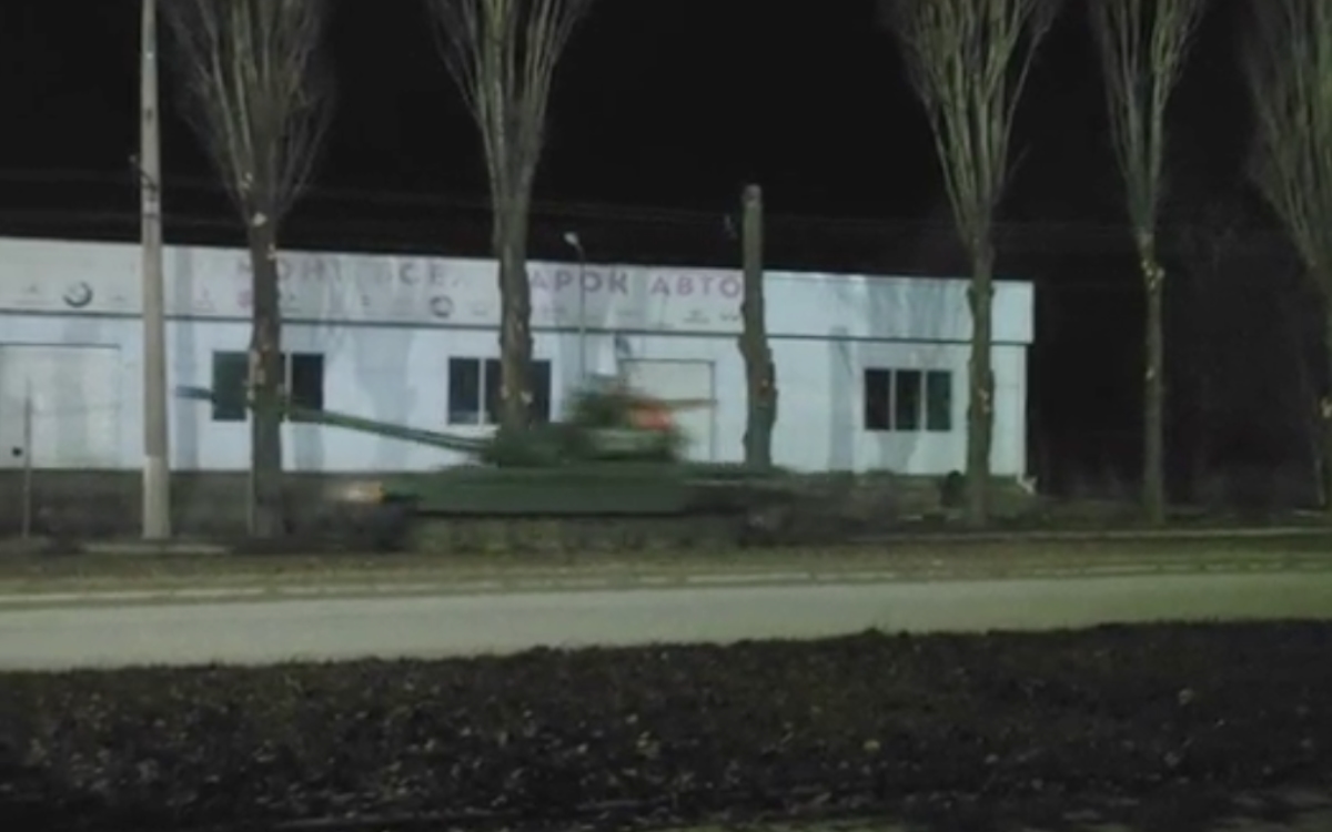 Reportan explosiones en Ucrania; embajador revela primer video del ataque ruso