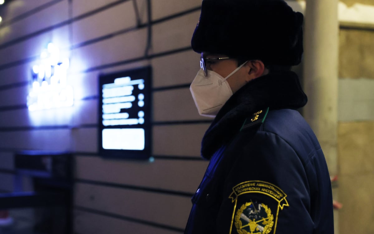 Rusia registra récord al rebasar los 170 mil casos de Covid-19 en un día