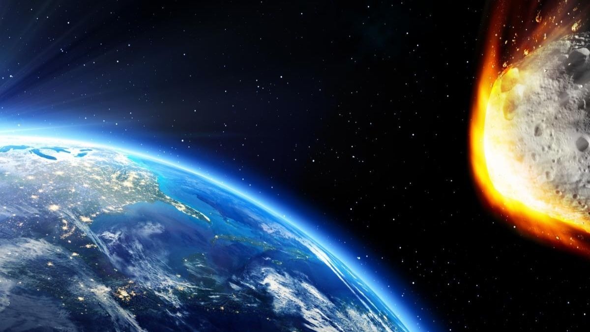 Se está acercando a la Tierra un asteroide del tamaño de un campo de fútbol