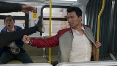 Shang-Chi Bus Fight editada con una canción de Led Zeppelin hace que Simu Liu sea aún más genial