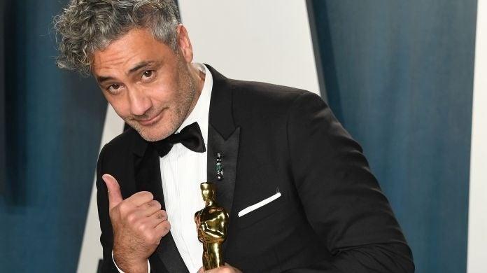Taika Waititi interpreta Don’t Stop Me Now de Queen