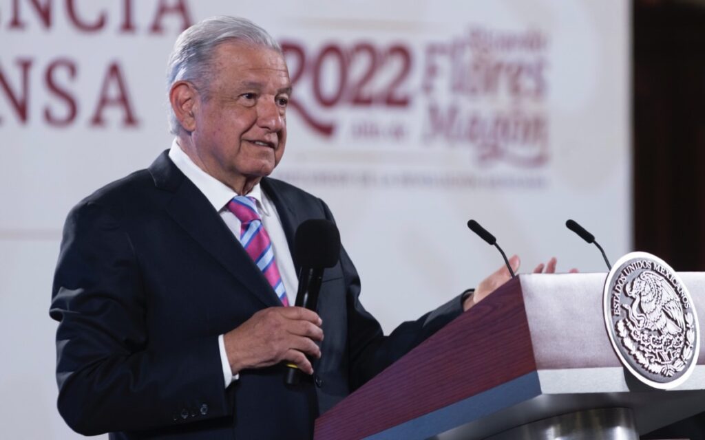 Televisa corrigió a AMLO en privado sobre sueldo de Loret de Mola