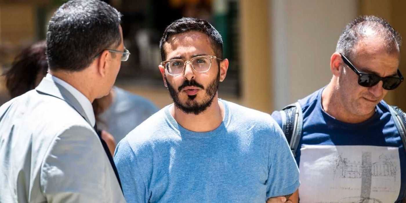 Tinder Swindler: Influencer reacciona a ser el doble exacto del sujeto