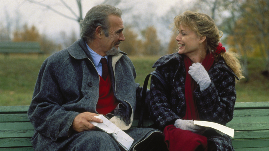 Un romance entre Michelle Pfeiffer y Sean Connery explica las relaciones de Rusia con Occidente