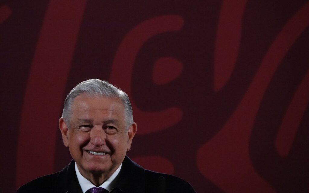 Ve Dresser 'abuso de poder' de AMLO; 'ruin' vincular 'réplicas' con asesinatos de periodistas: Mejía