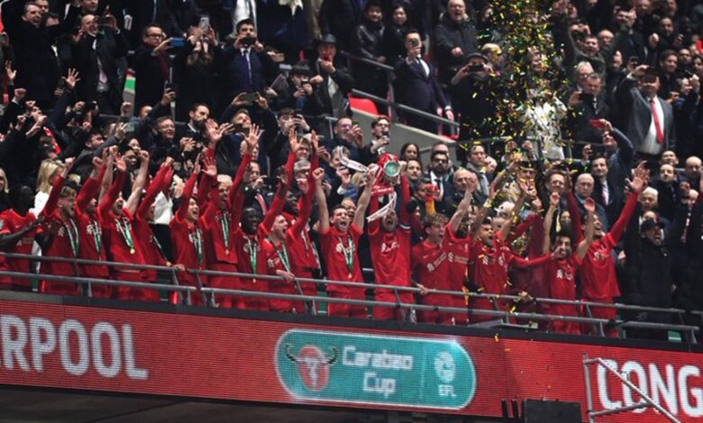 Vence Liverpool, en maratónica tanda de penales, al Chelsea y levanta la Carabao Cup | Video