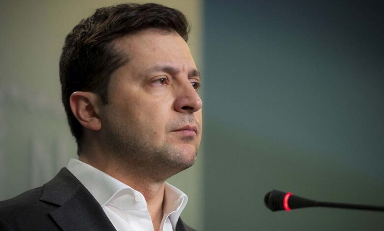 Zelenski rechaza dialogo con Rusia en Bielorrusia, pero el Kremlin envía equipo negociador