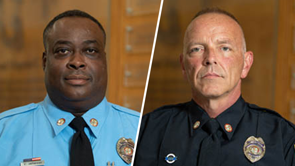 dos oficiales muertos, sospechoso bajo custodia