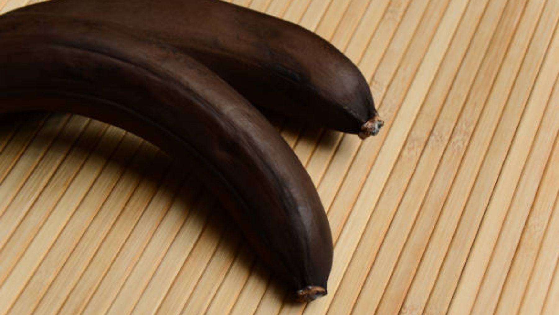 ¿Por qué los plátanos se ponen negros? La verdadera razón