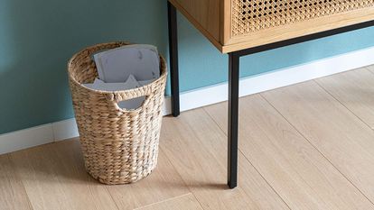 Seleccionamos una variedad de papeleras de estilo discreto y bonitas para decorar cualquier estancia del hogar.