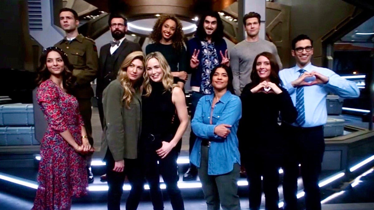 El escritor de DC’s Legends of Tomorrow confirma que Earth-Prime Comic estaba preparando la historia de la temporada 8