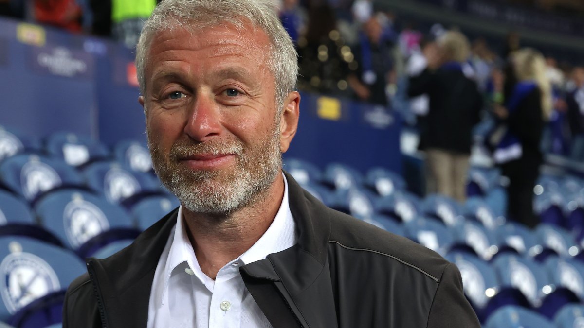 Magnate ruso Abramovich pone a la venta al Chelsea como consecuencia de la invasión a Ucrania