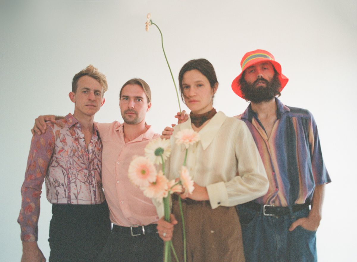 Lo nuevo de Big Thief, Yoko Ono, Carolina Durante, Mitski y otros discos del mes