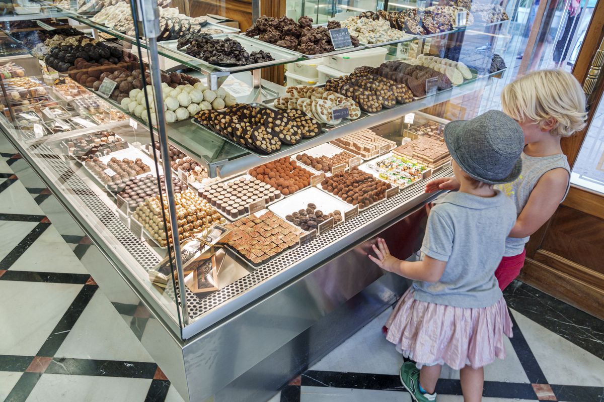 Golpe a los dulces industriales por la guerra de Ucrania: el sector avisa de que solo tiene aceite para producir entre dos y cuatro semanas más