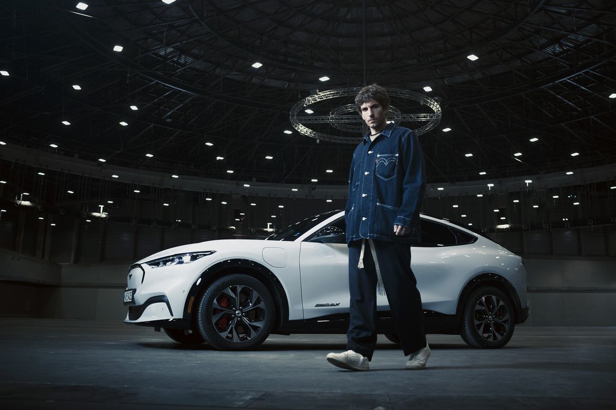 Diseño de película y conducción 100% eléctrica: probamos con Quim Gutiérrez el SUV llamado a definir el futuro