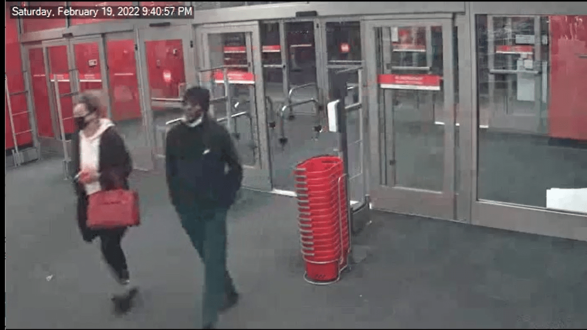 Acusan a Youtubers de pasar la noche en un Target de Pensilvania