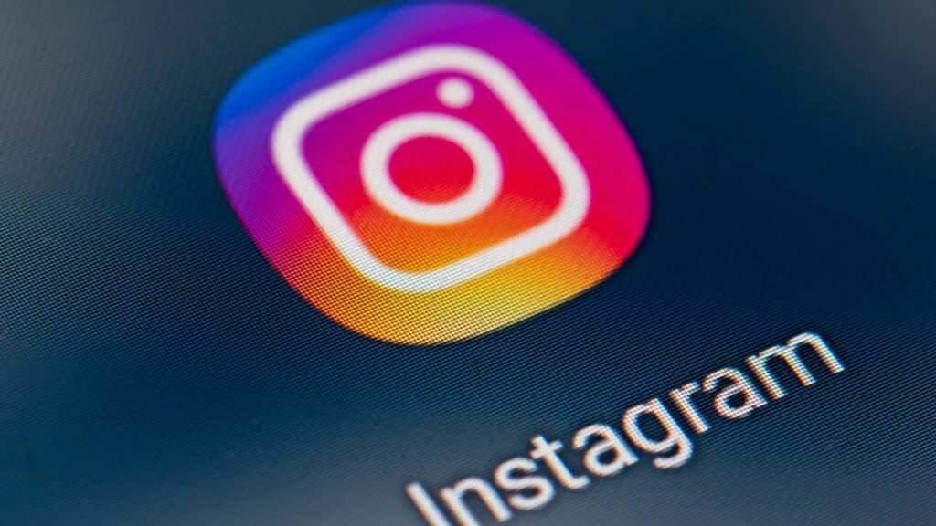 mujer de NY atrae a hombre por Instagram y lo tortura en un complot de secuestro