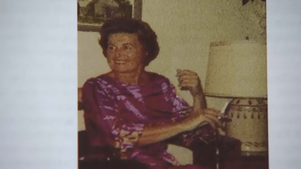 A corte hombre de 76 años arrestado en conexión con asesinato de mujer en 1971