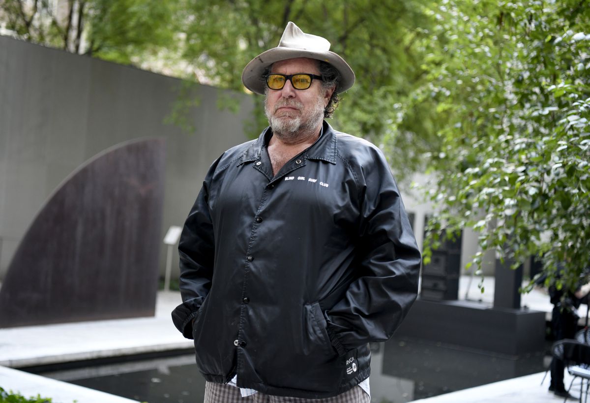 La huelga de transportistas llega a la cultura y obliga a posponer la gran exposición de Julian Schnabel en Málaga