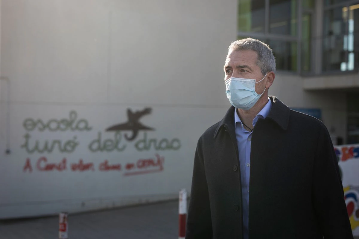 El Govern intenta dar por cumplido el fallo del 25% sin fijar porcentajes